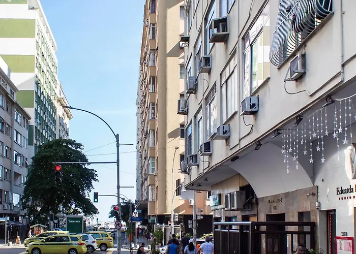 Studio Completo Na Praia De Copacabana Com Ar, Wifi, Netflix, Ate 4 Pessoas, Fundos Claro E Silencioso, Pauloangerami Pj135 Rio de Janeiro
